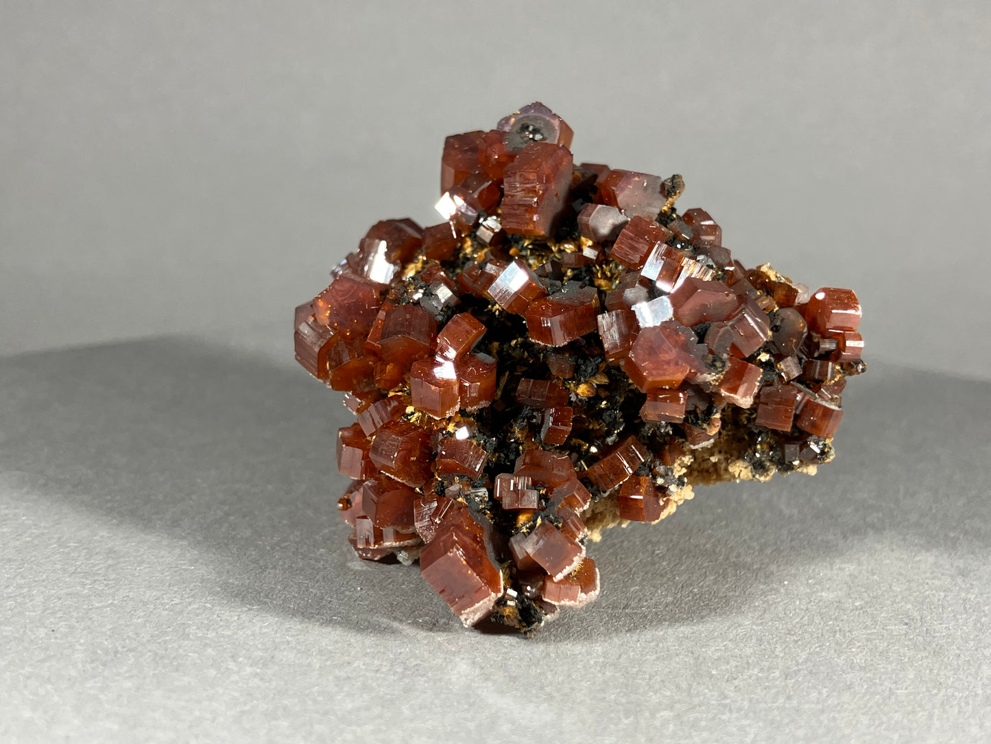 Vanadinit - Mibladen ca. 5x5cm