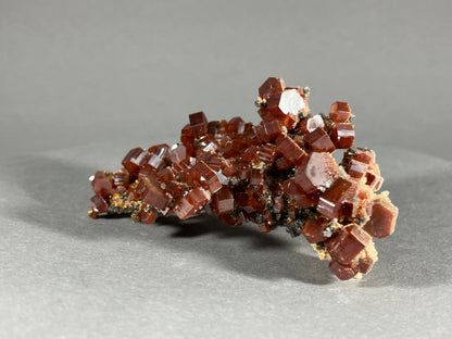 Vanadinit - Mibladen ca. 7x4cm