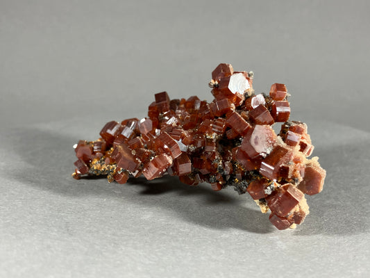 Vanadinit - Mibladen ca. 7x4cm