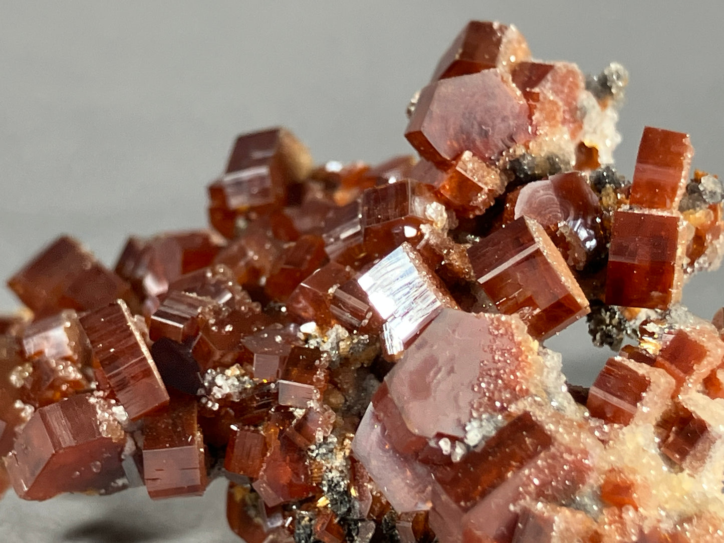 Vanadinit - Mibladen ca. 7x4cm