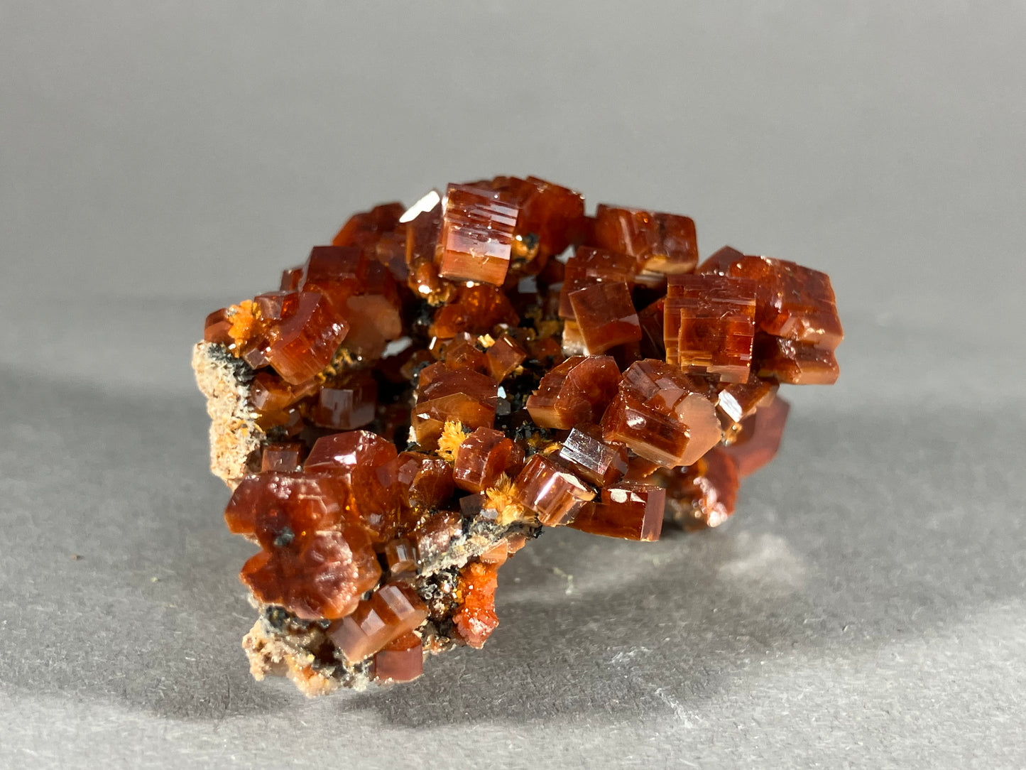 Vanadinit - Mibladen ca. 5,5x4cm