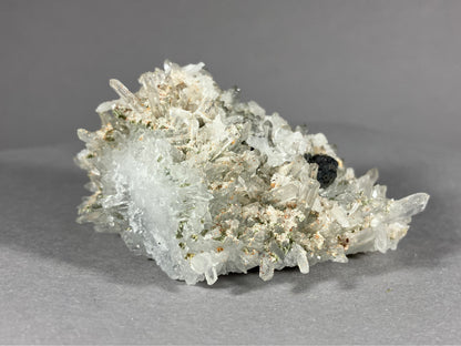 Bergkristall/Nadelquarz - Madan ca. 6x4,2cm