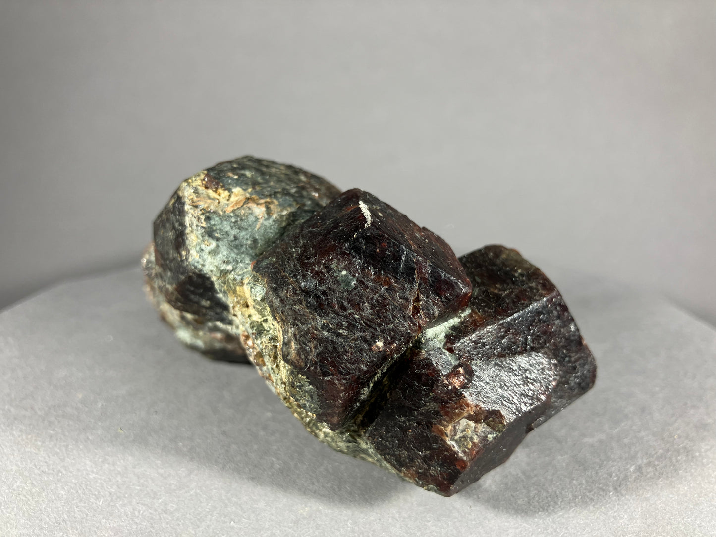 Granat - Ötztal ca. 9,5x6cm