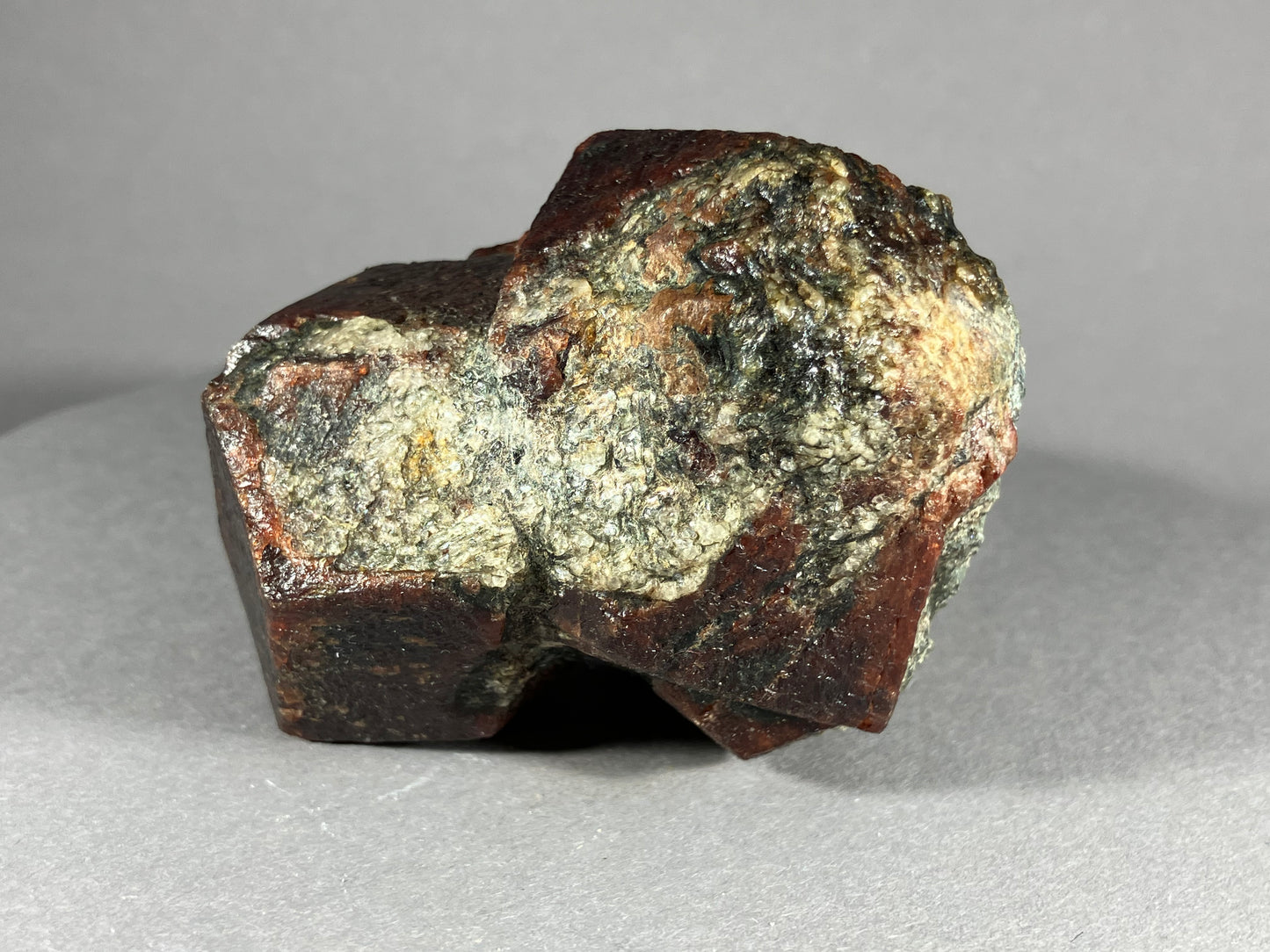 Granat - Ötztal ca. 7x6cm