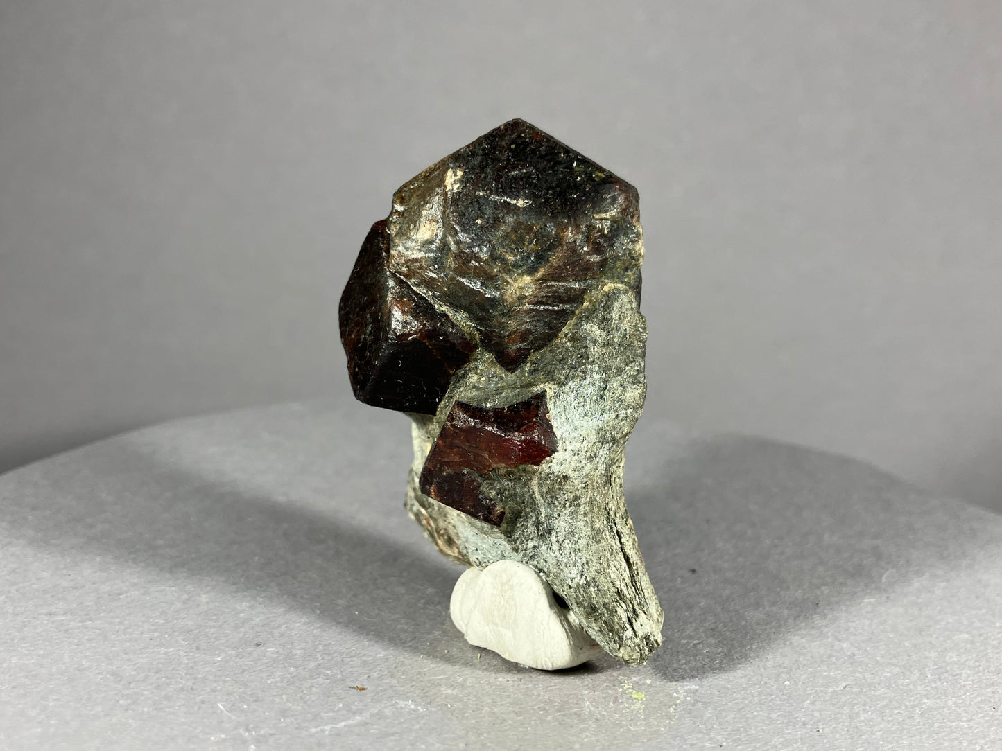 Granat - Ötztal ca. 6x3,5cm