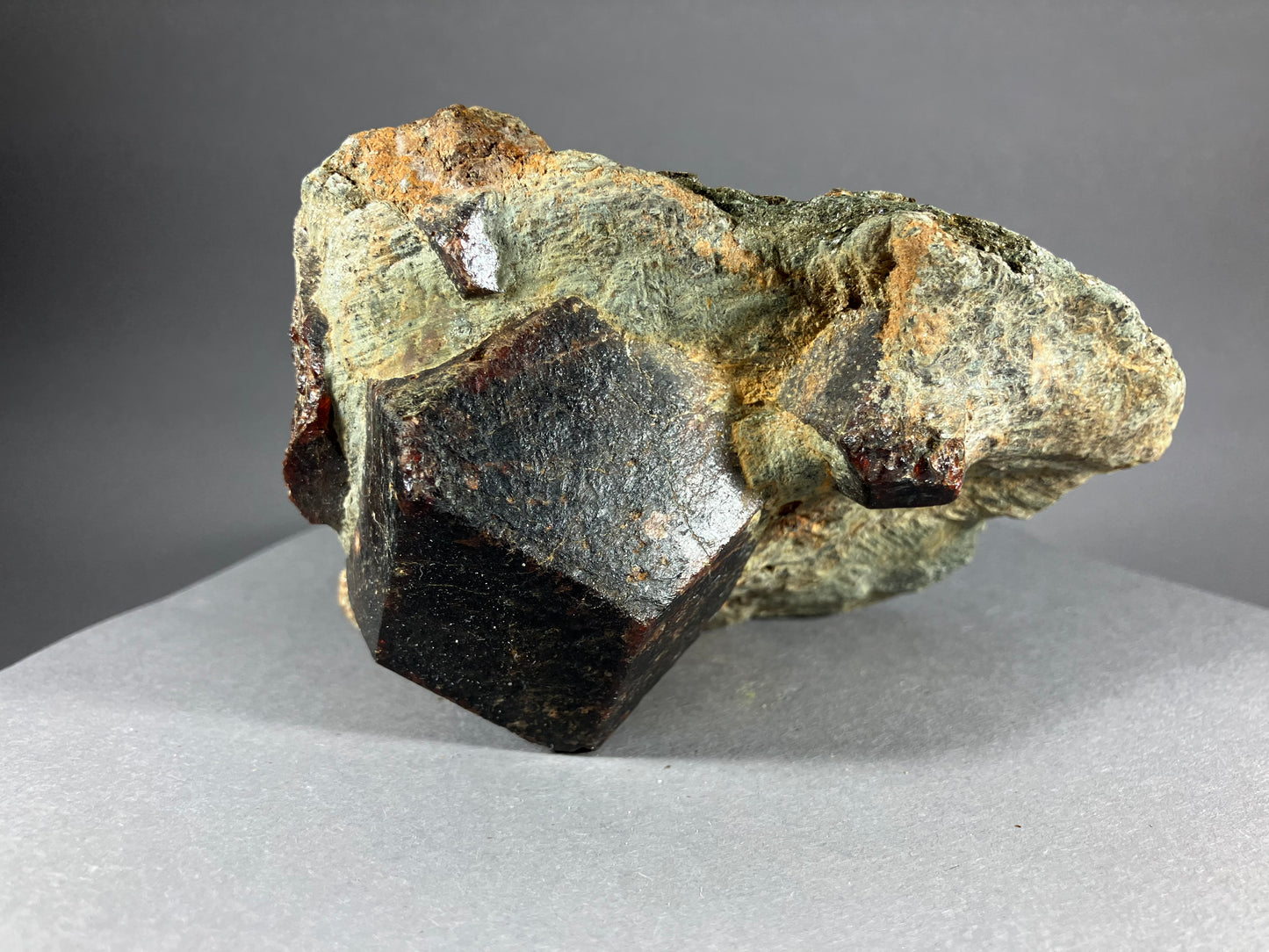 Granat - Ötztal ca. 10,5x7,5cm