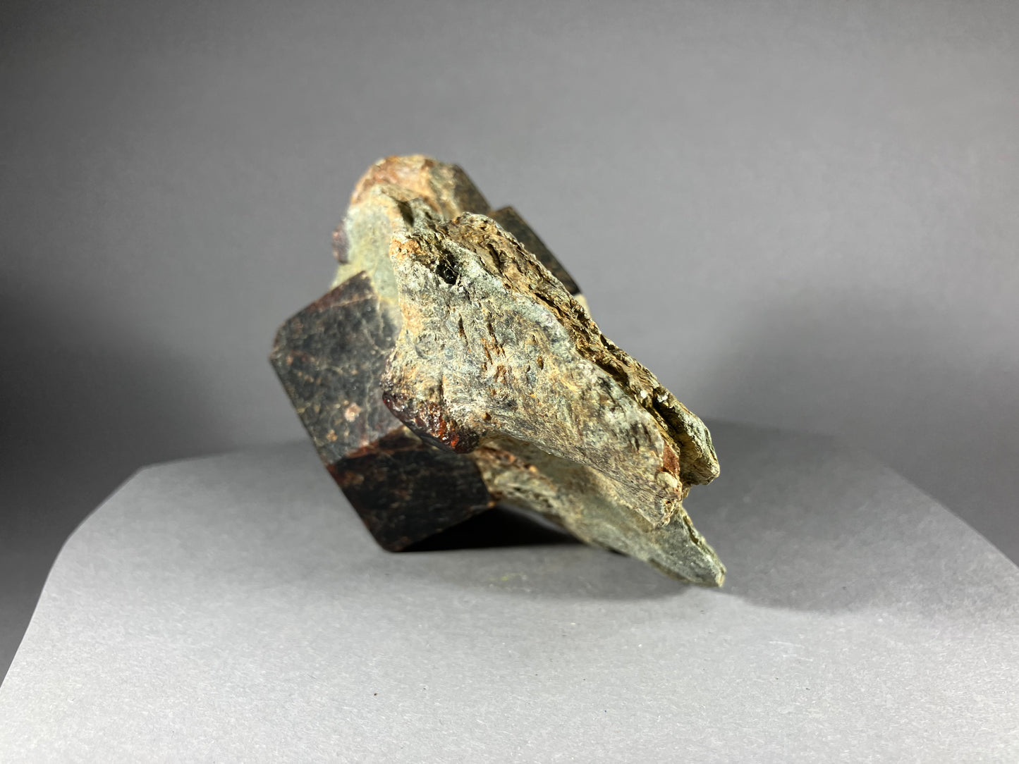 Granat - Ötztal ca. 10,5x7,5cm