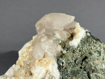 Calcit - Navis ca. 8x8cm