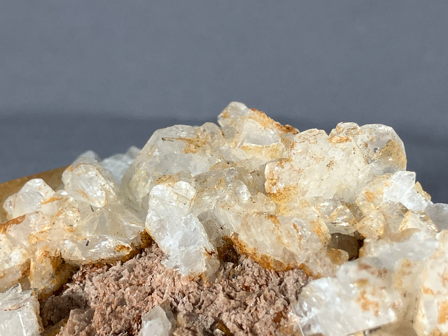 Albit/Calcit - Schmirn ca. 7,5x5,5cm