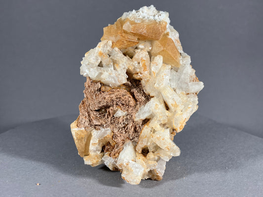 Albit/Calcit - Schmirn ca. 7,5x5,5cm