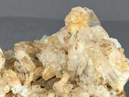 Albit/Bergkristall - Schmirn ca. 5,5x4,5cm