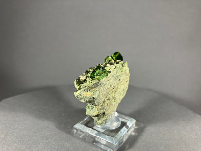 Granat (Demantoid) - Iran ca. 5,5x4cm