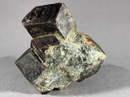 Granat - Ötztal ca. 7x6cm