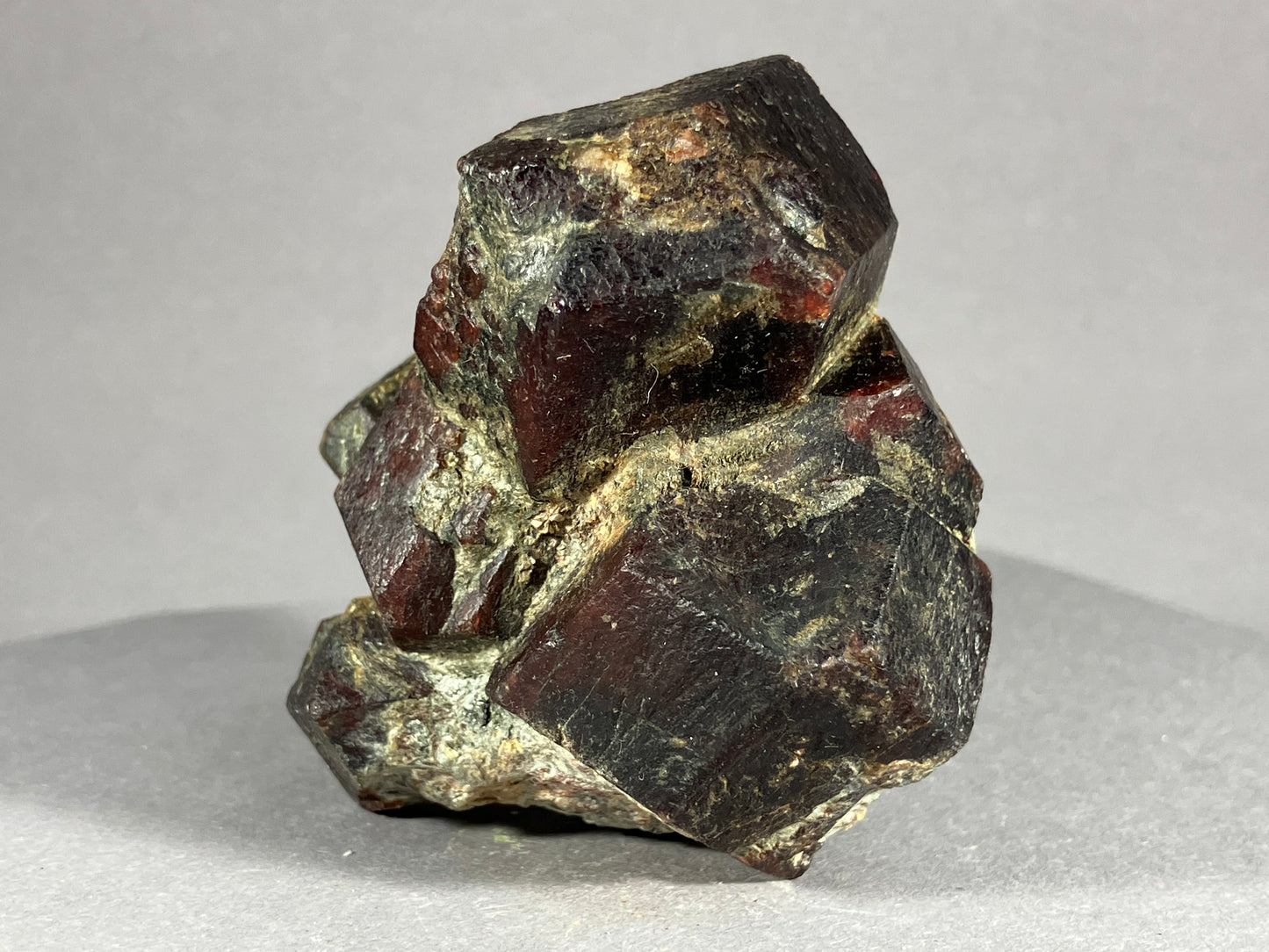 Granat - Ötztal ca. 7x6cm