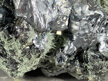 Bleiglanz/Nadelquarz - Madan ca. 5,5x4cm