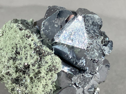 Bleiglanz/Nadelquarz - Madan ca. 5,5x4cm