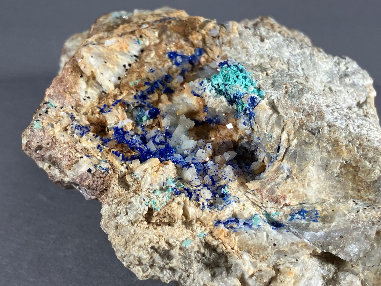 Azurit/Malachit/Dolomit - St. Gertraudi ca. 10,5x7,5cm