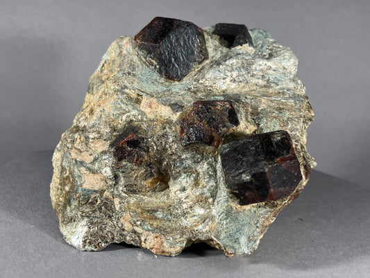 Granat - Ötztal ca. 10x9cm