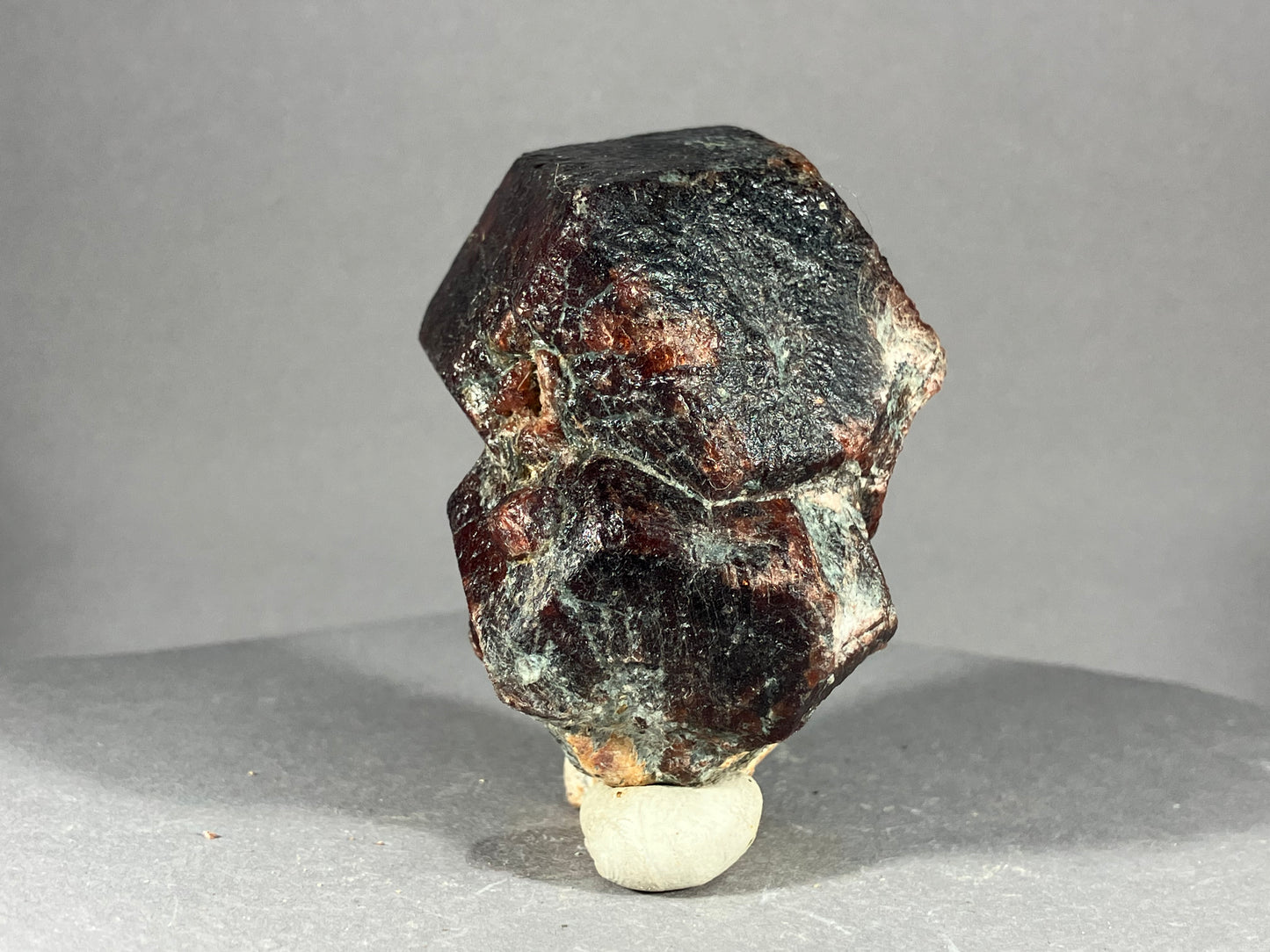 Granat - Ötztal  ca. 6,5x5cm