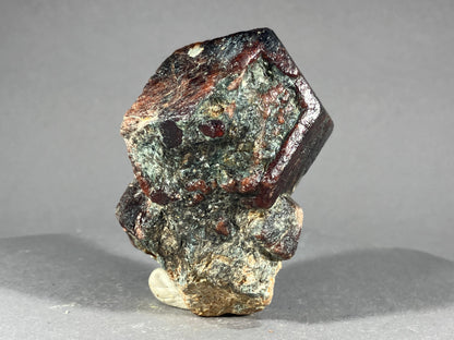 Granat - Ötztal  ca. 6,5x5cm