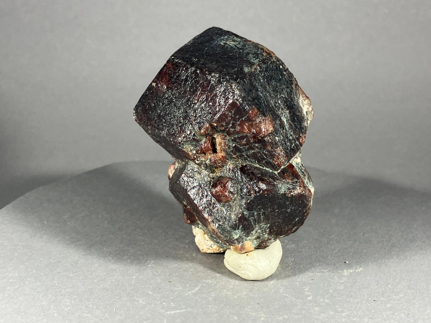 Granat - Ötztal  ca. 6,5x5cm