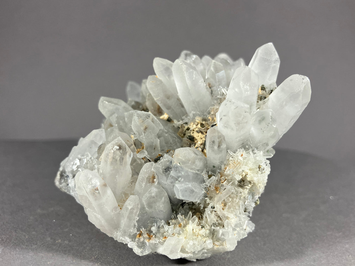 Bergkristall/Kupferkies - Madan ca. 7x6,5cm