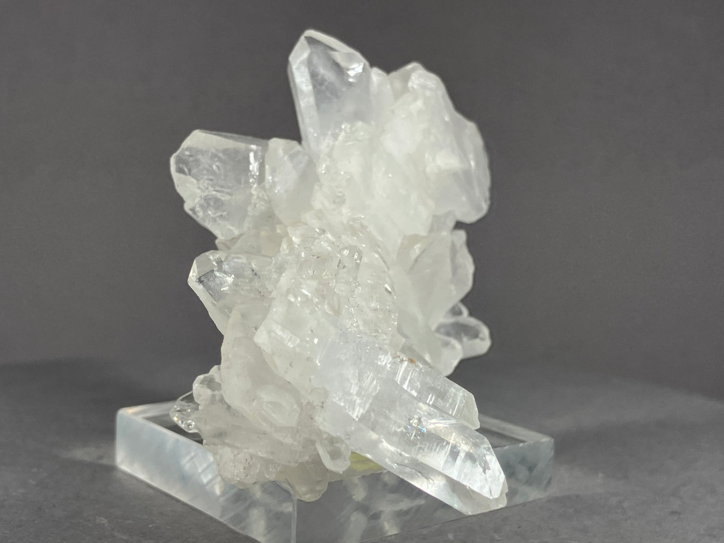 Bergkristall/Fadenquarz - Pakistan ca. 7,5x5cm