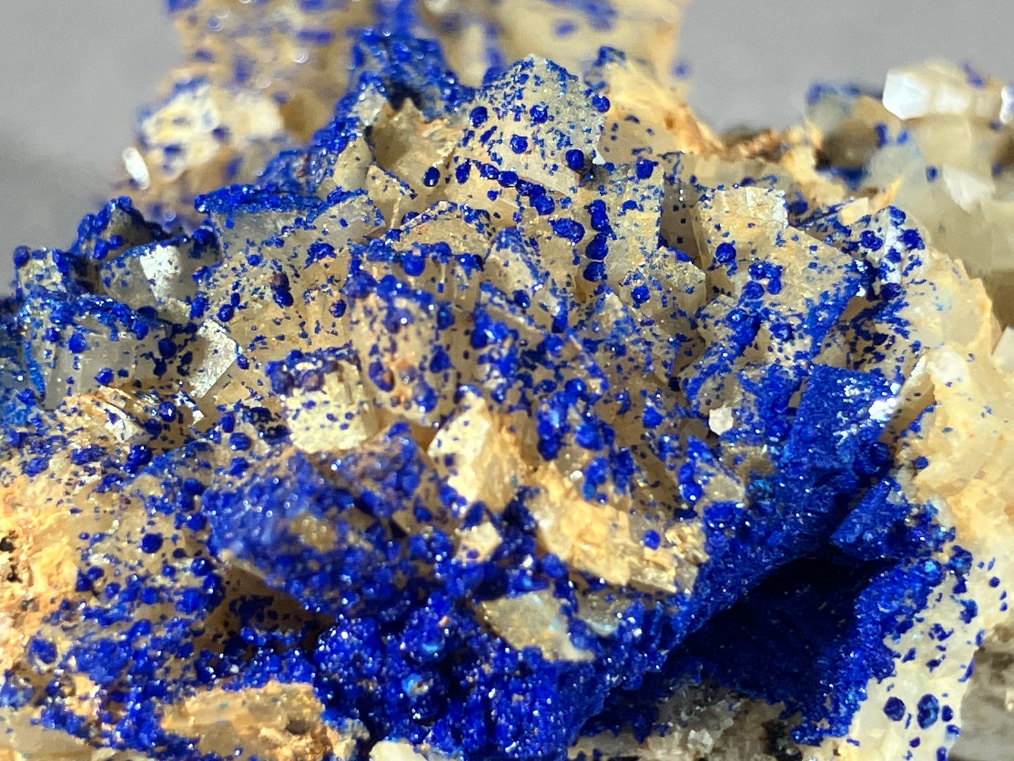 Azurit/Dolomit - St. Gertraudi ca. 4x3,5cm