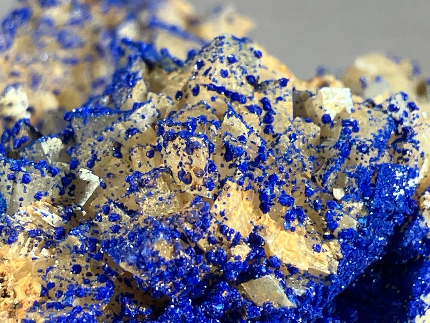 Azurit/Dolomit - St. Gertraudi ca. 4x3,5cm