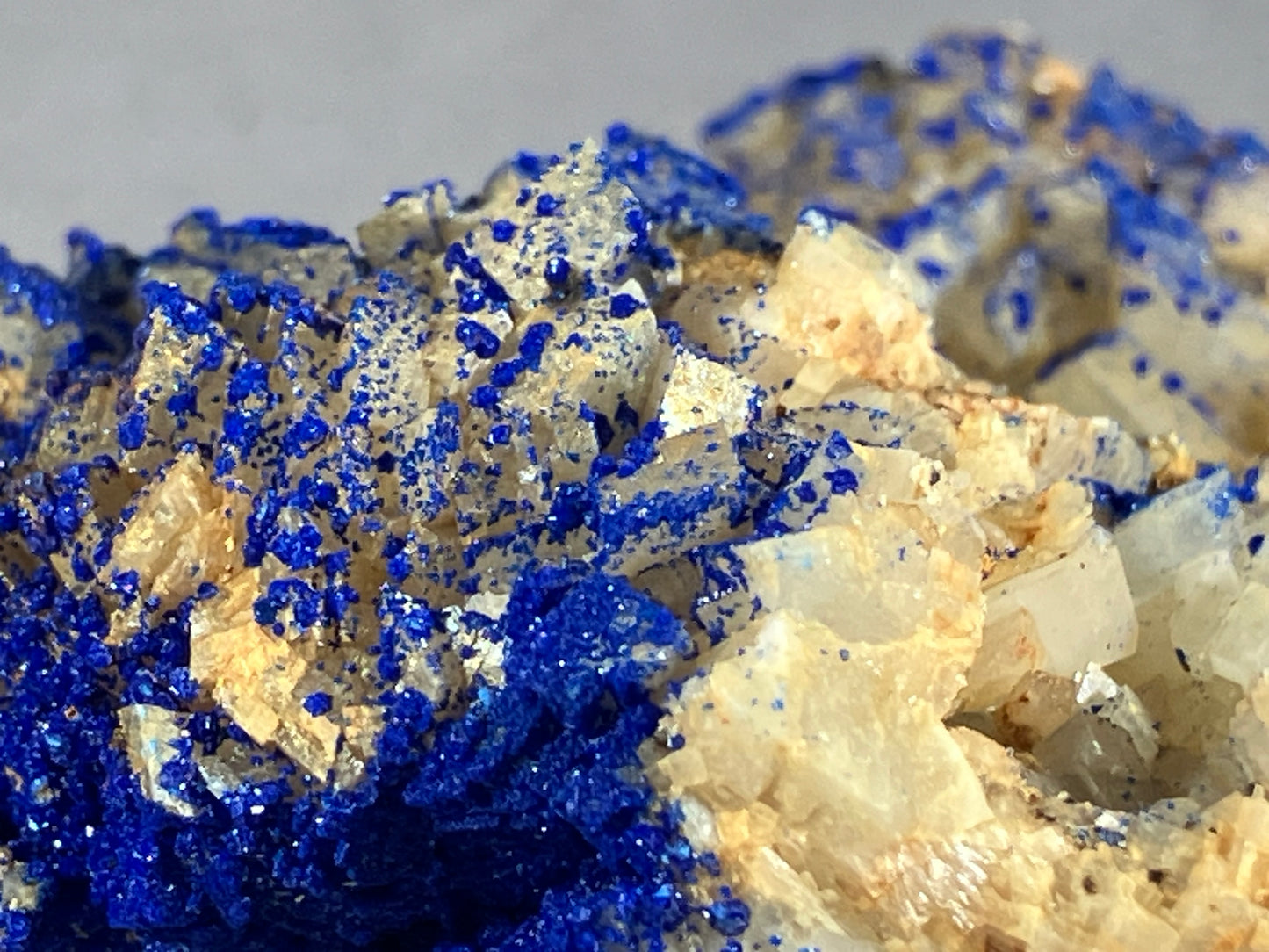 Azurit/Dolomit - St. Gertraudi ca. 4x3,5cm