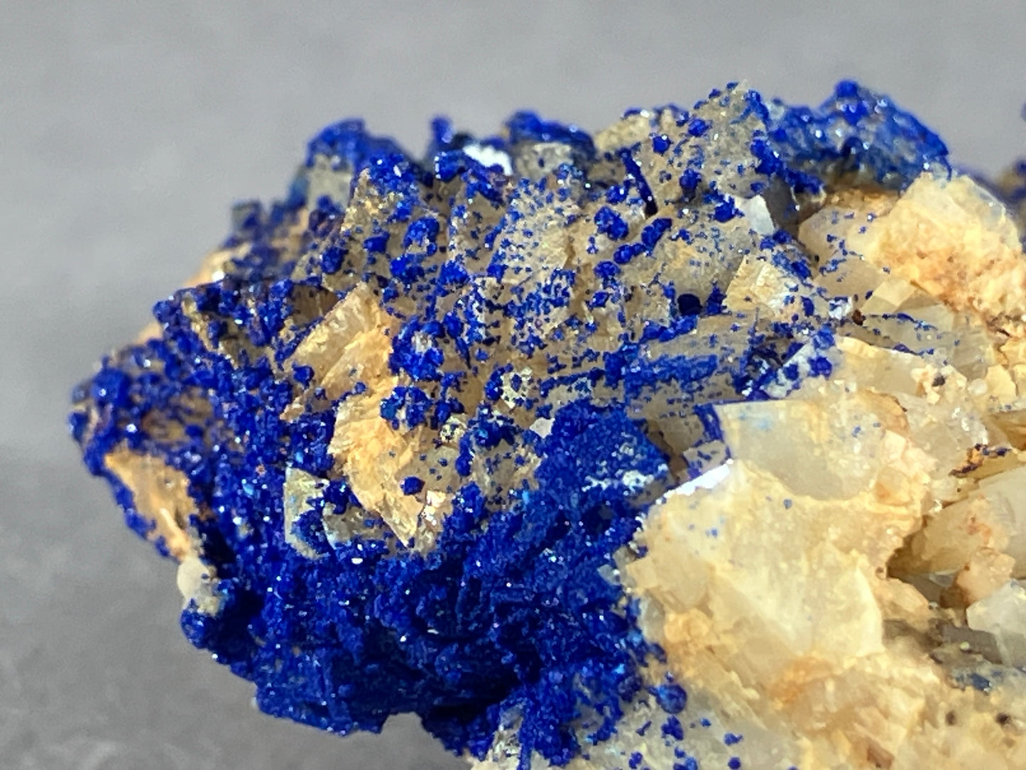 Azurit/Dolomit - St. Gertraudi ca. 4x3,5cm