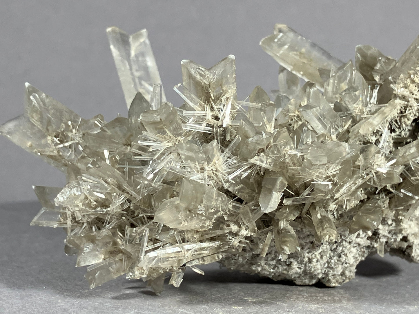 Gips - Hall in Tirol ca. 8x5cm