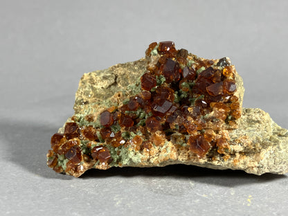 Grossular - Nuristan/Afghanistan ca. 6,5x4,5cm