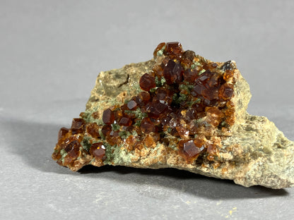 Grossular - Nuristan/Afghanistan ca. 6,5x4,5cm