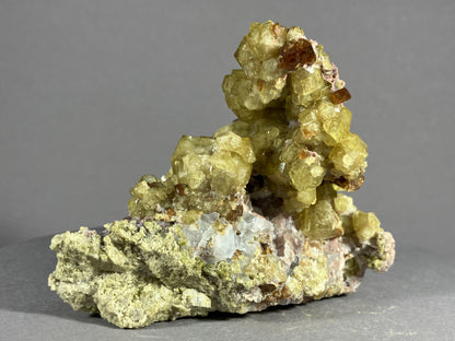 Andradit (var. Topazolit) - Veracruz/Mexiko ca. 8x6,5cm