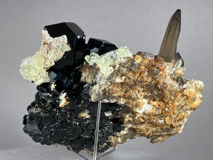 Turmalin/Rauchquarz/Hyalit- Namibia/Afrika ca. 11x8cm