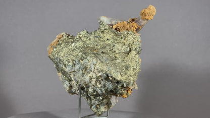 Amethyst/Pyrit/Nadelquarz - Siebenbürgen/Rumänien ca. 10x7,5cm
