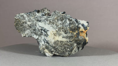 Antimonit - Grossetto/Italien ca. 8x4,5cm