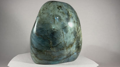 Labradorit - Maniry/Madagaskar ca. 12x10,5cm
