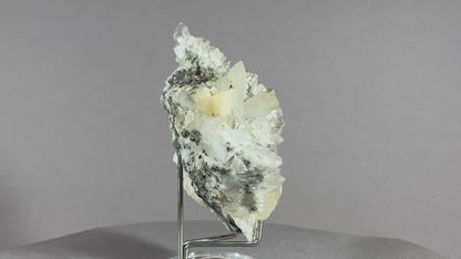 Bergkristall/Calcit - Pfunds/Tirol ca. 7x5cm
