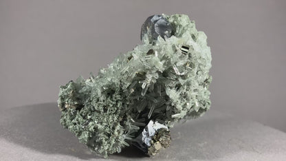 Pyrit/Nadelquarz/Bleiglanz - Madan ca. 6,5x6cm