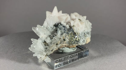 Calcit/Quarz/Sphalerit - Baia Mare/Rumänien ca. 6,5x4cm