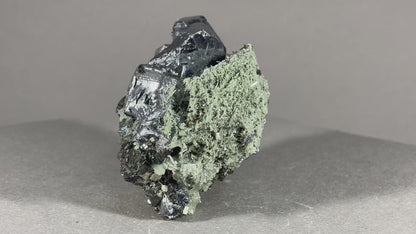 Bleiglanz/Nadelquarz - Madan ca. 5,5x4cm